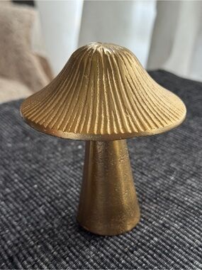 Gold Mushroom Decor Sculpture Paperweight Figurine (Small)